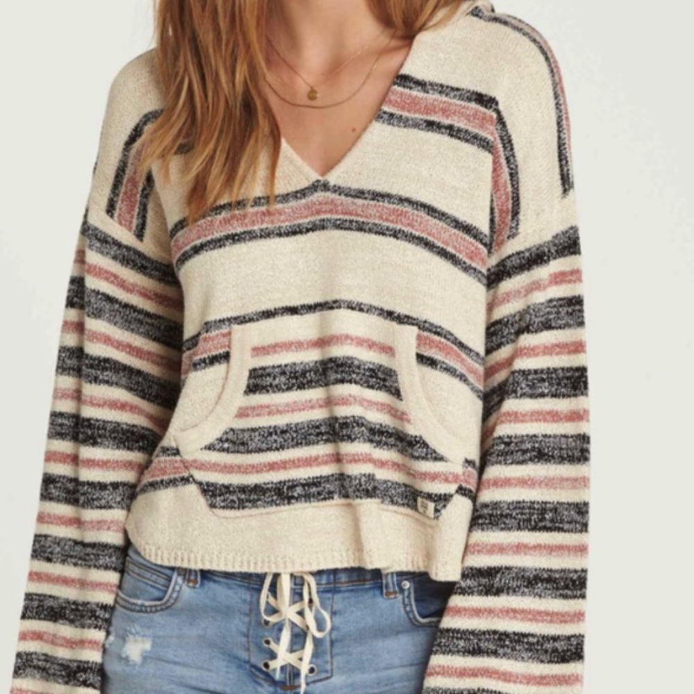 Billabong pullover sweater ~ size Medium